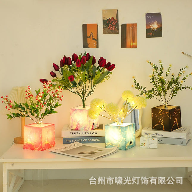 Flowerpot Lamp