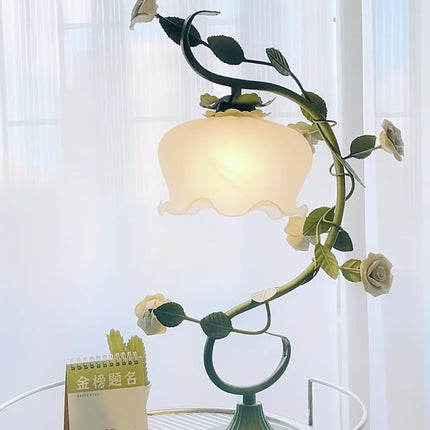 Aesthetic Rose Petal Lamp

