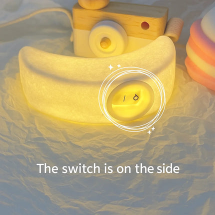 Curved Moon Night Light – INS-Style Bedside Lamp, Atmospheric Bedroom Light, Holiday & Small Gift Ornament