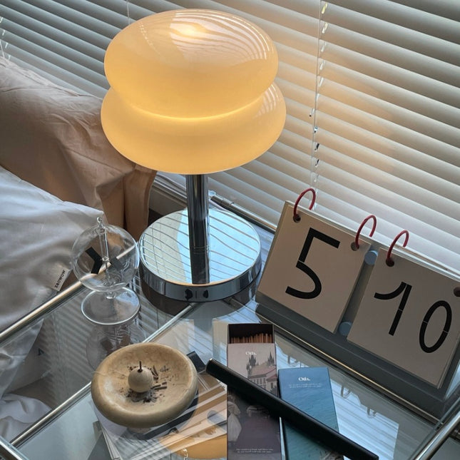Egg Tart Lamp 