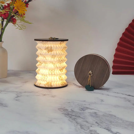 Foldable Geometric Light

