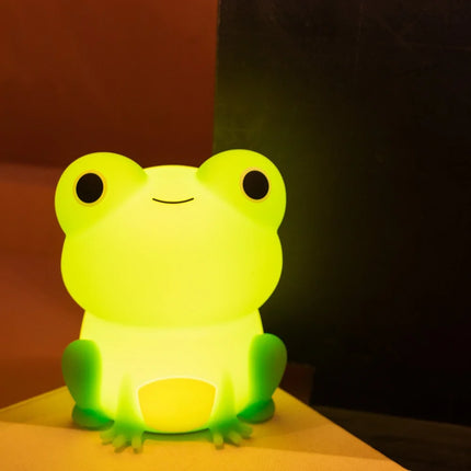 Green Frog Reading Lamp

