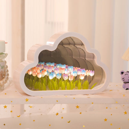 Kawaii cloud tulip night lamp

