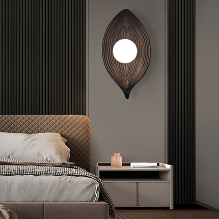 LED Zen leaf wall light

