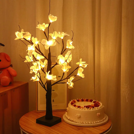 Light-Up Tree Centerpiece

