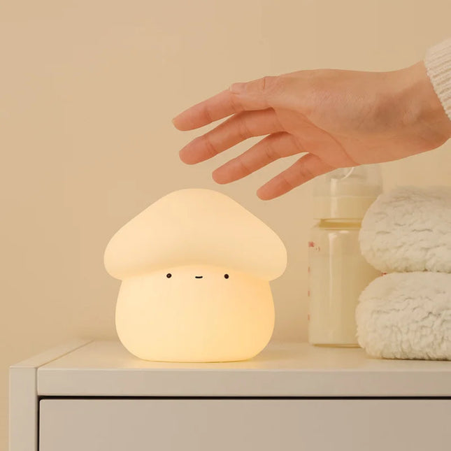 Mushroom Head Silicone Night Light USB Charging Dimmable Pat Lamp with Timer for Bedroom & Baby Feeding