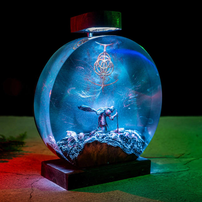 Fallen Knight Helmet 3D Resin Lamp Unique Boys Room Decoration Night Light Gift