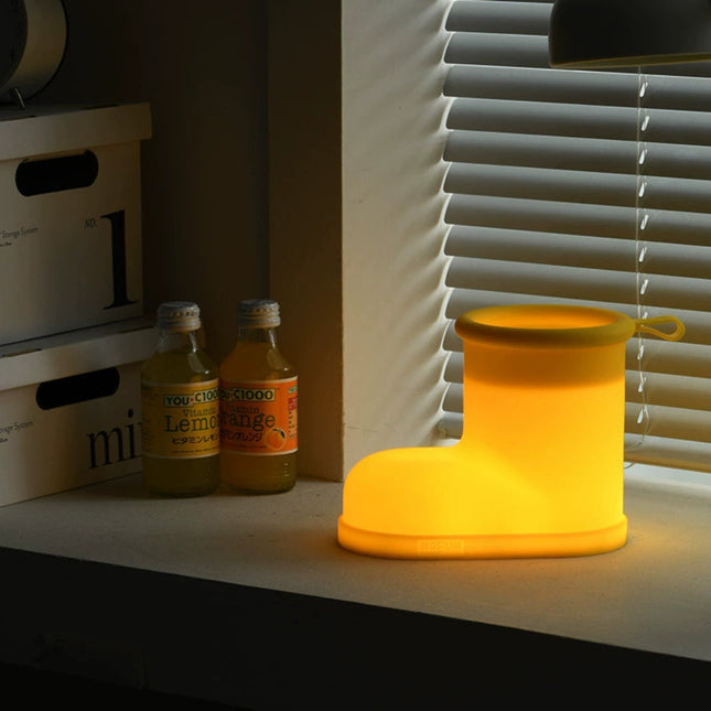 Cute Rain Boots Night Light – Silicone Pat Lamp for Home, USB Charging & Sleep Timer