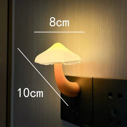 Mushroom LED Night Light – Plug-In Bedside Lamp with Light Sensor, INS-Style Dormitory & Bedroom Atmosphere Sleep Light
