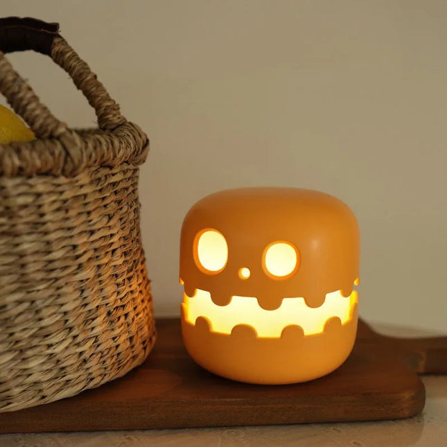 Pumpkin night light for Halloween

