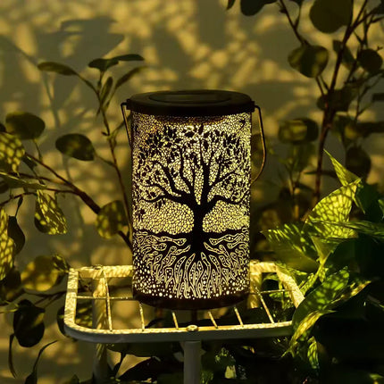 Iron tree light
