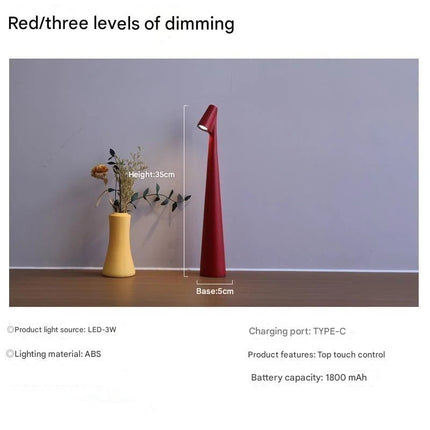 Sleek Vertical Lamp

