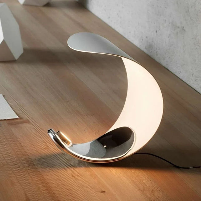 curve-lamp