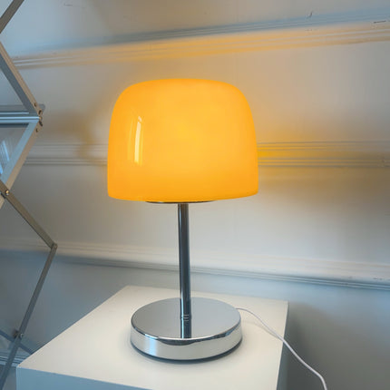 retro egg tart lamp